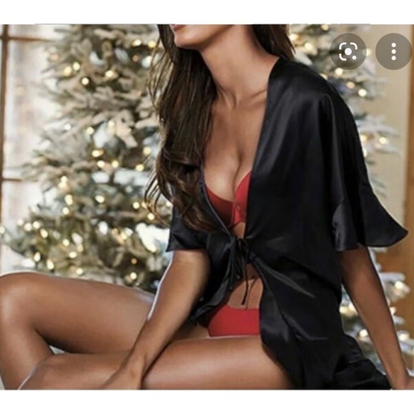 Nwot Vs Flutter Sleeve Chiffon Silk Robe - Picture 1 of 6
